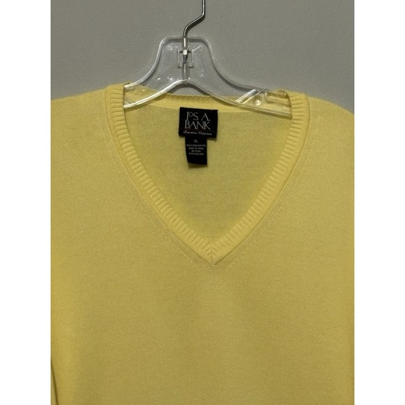 Jos A Bank Men's Light Yellow 100% Pima Cotton V Neck‎ Sweater XL - Picture 3 of 6